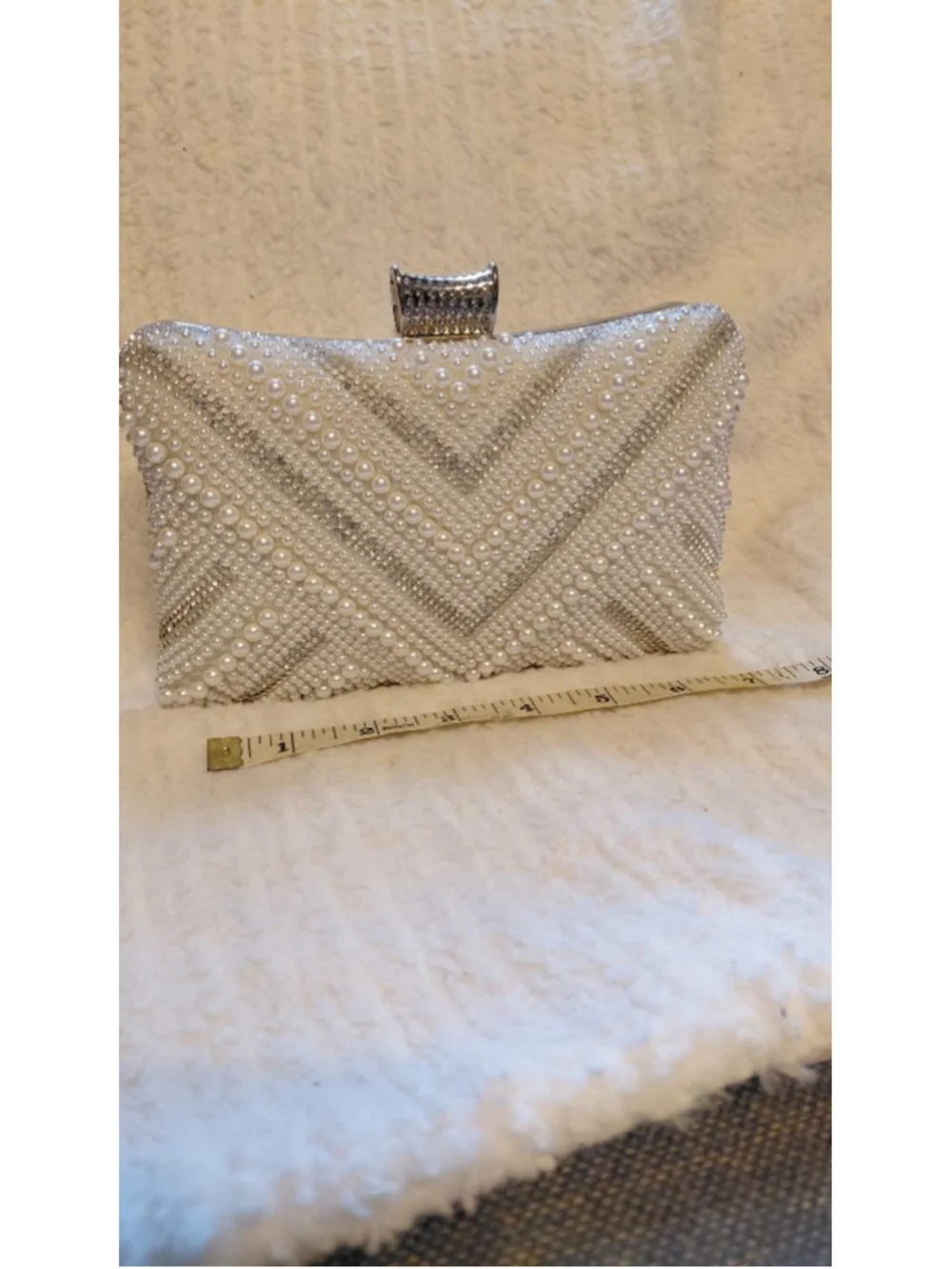 Women's White Silver Beaded Clutch shiny rhinestones new with tags